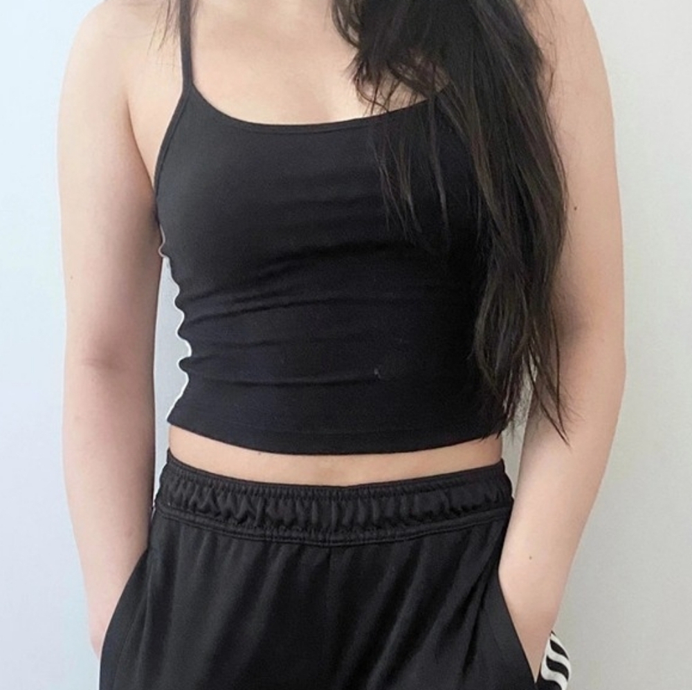 ✨️3 For $15✨️Forever 21 Y2K Lace Side Cropped Cami VGUC Size S